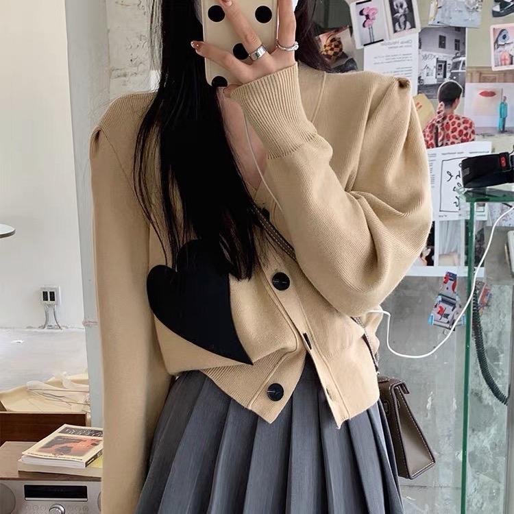 乐其女装工厂店