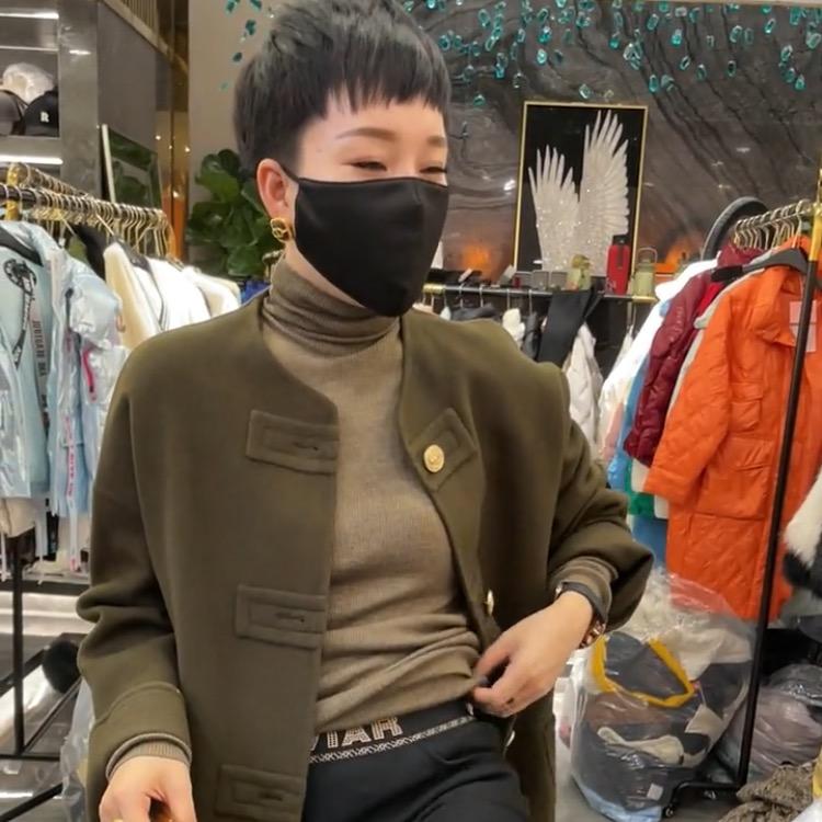 衣裳秀服饰