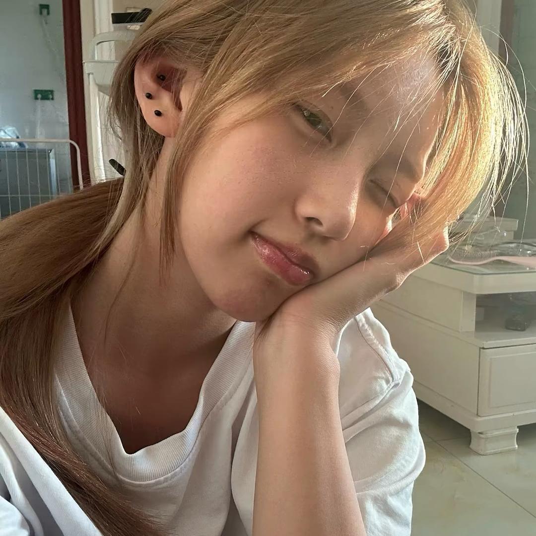 Aina.