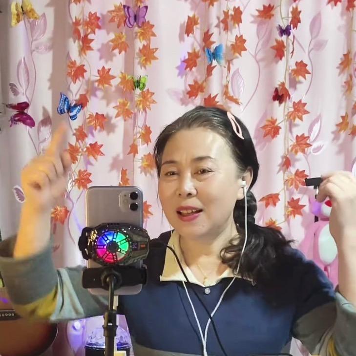 红梅姐🎤（早上6:10首播）