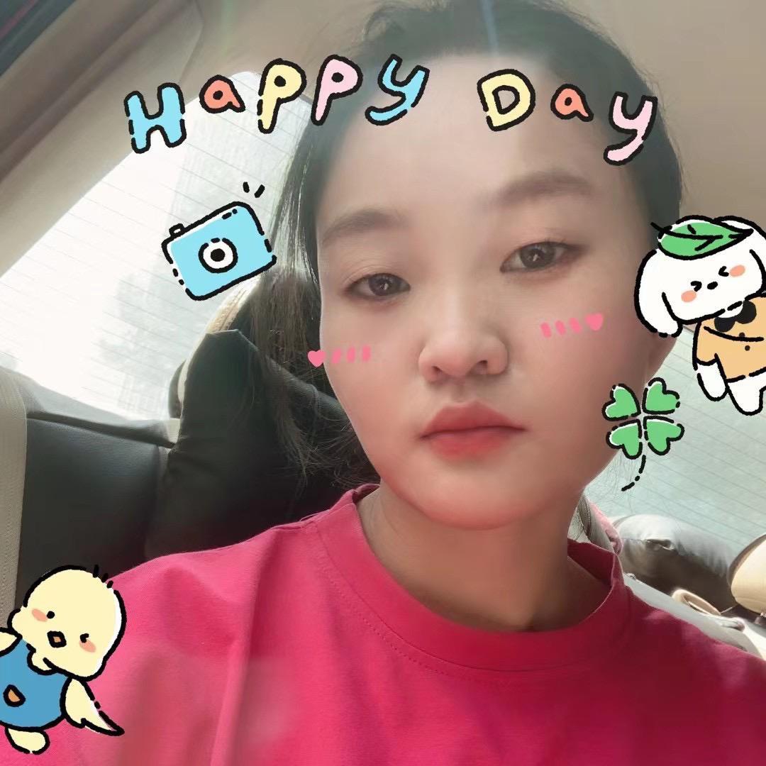 钱不多小姐