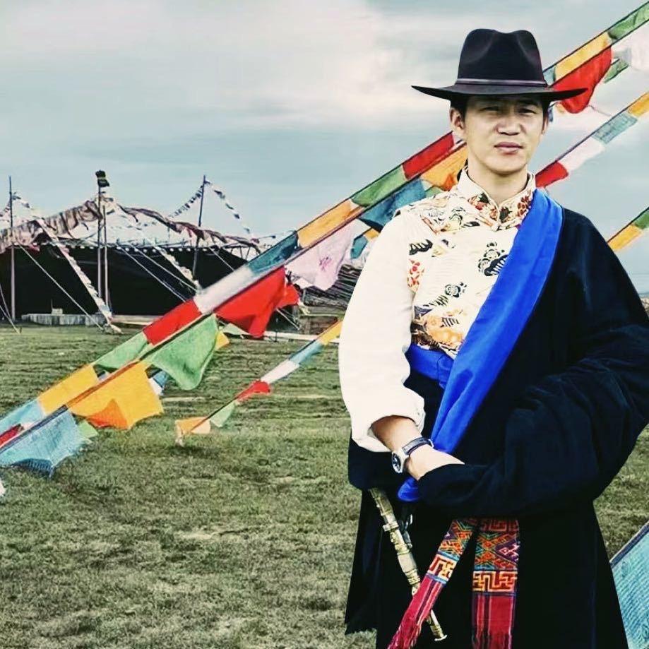 མཐུ་སྟོབས་ལྷུན་གྲུབ།