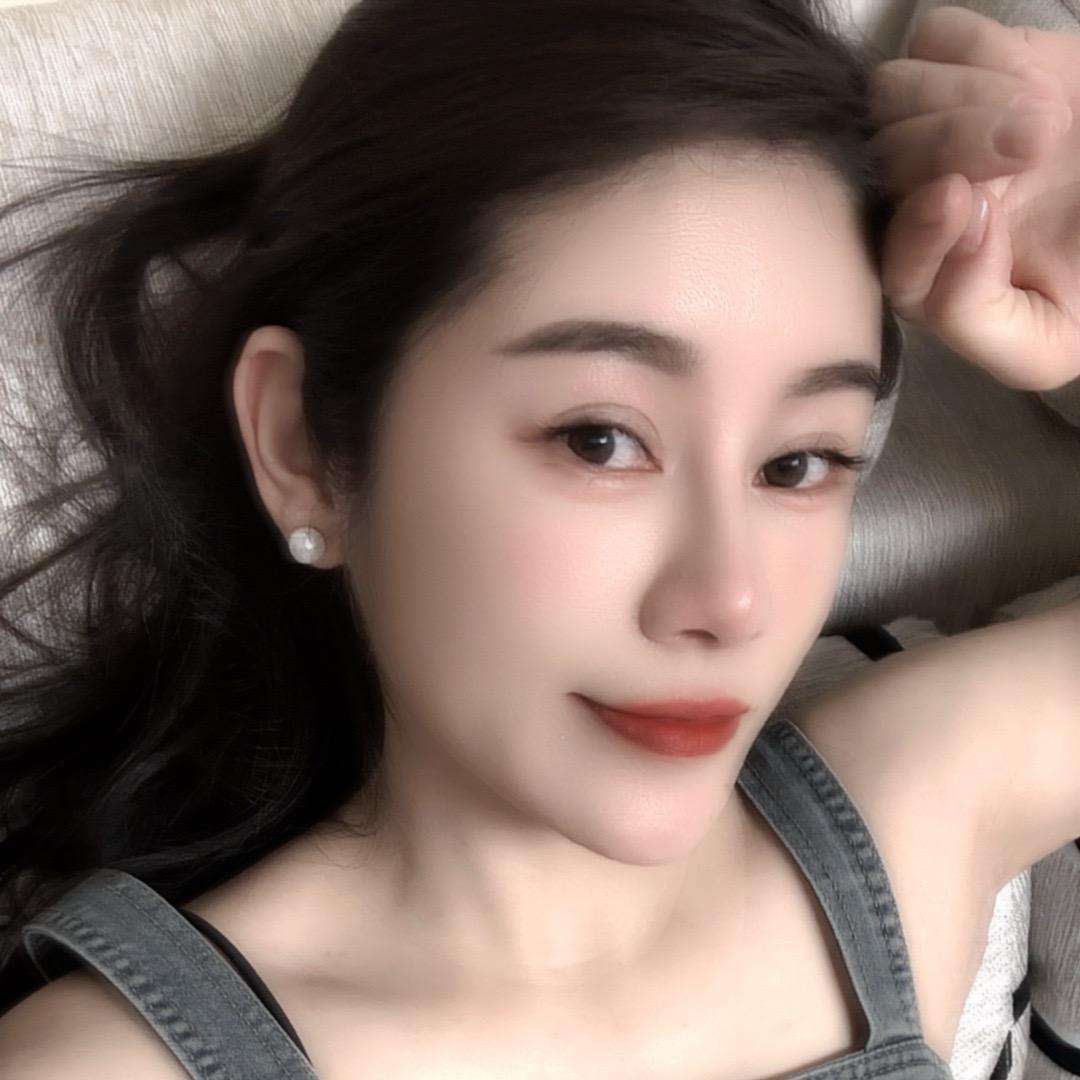 桃子姐姐（钢材销售）