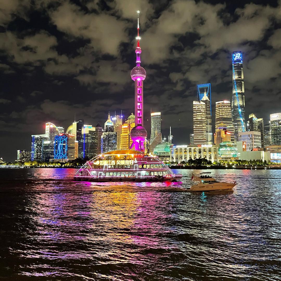 🌺爱吃樱桃🍒🉐️小糖糖～💋