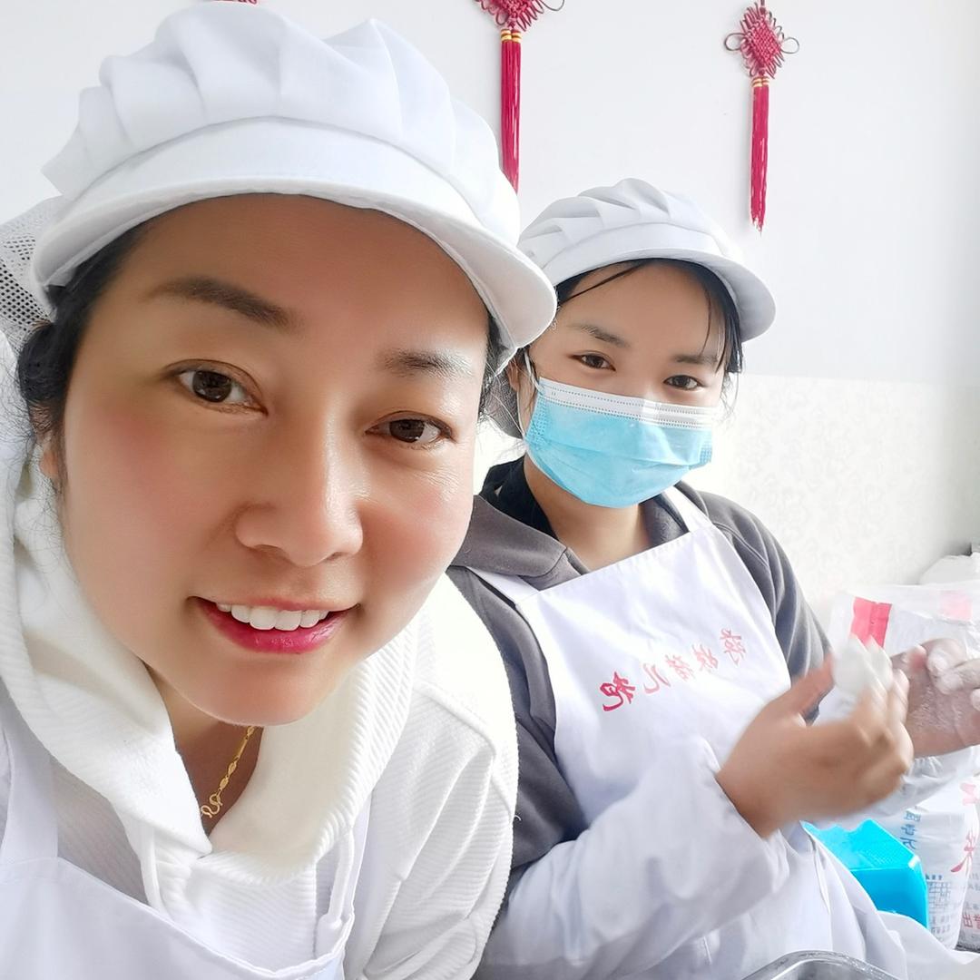 非遗传承人蒋妹猪儿粑