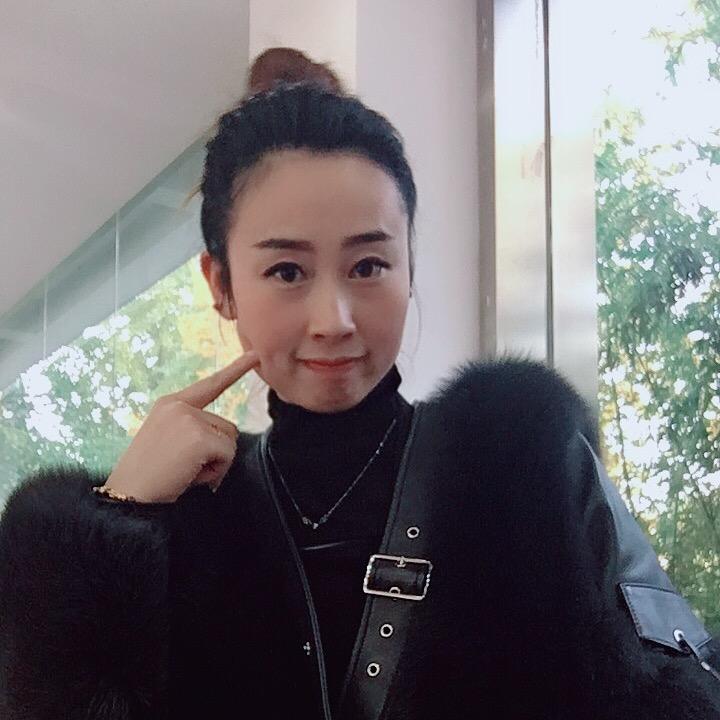 笑脸迎人脉