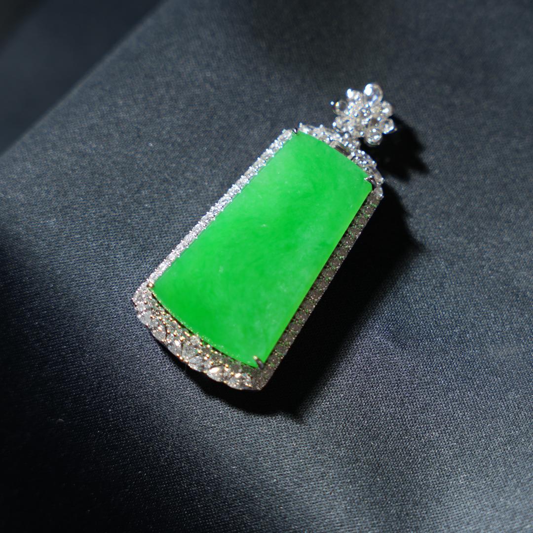 十二珠宝精品店