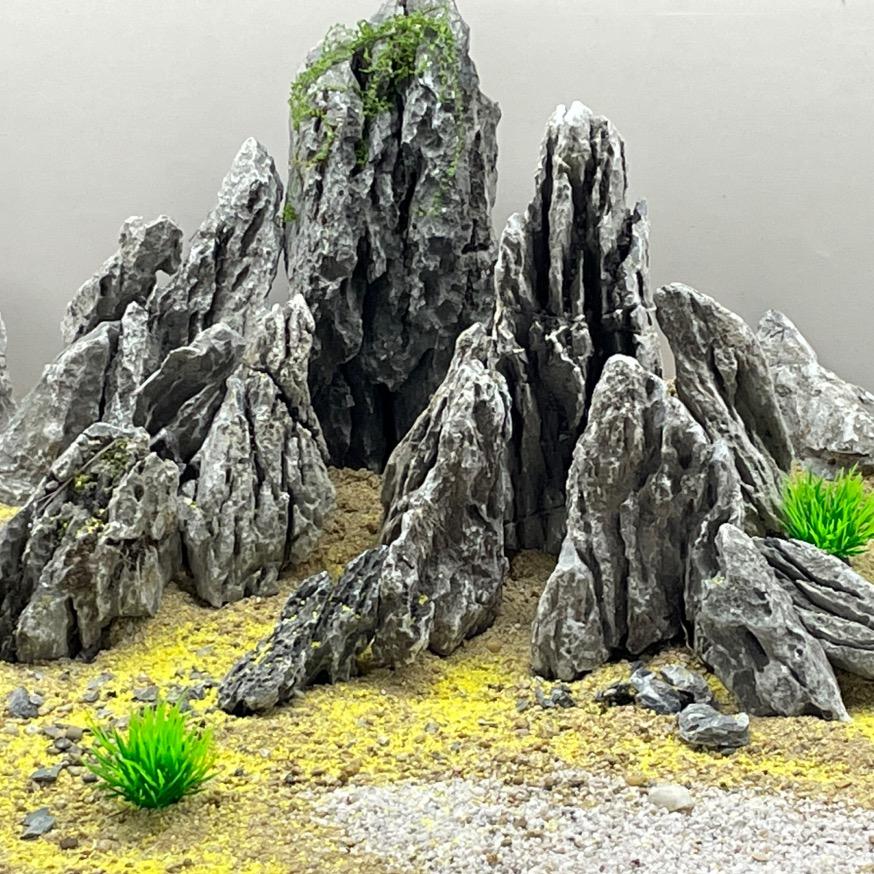 金洲青龙石鱼缸造景