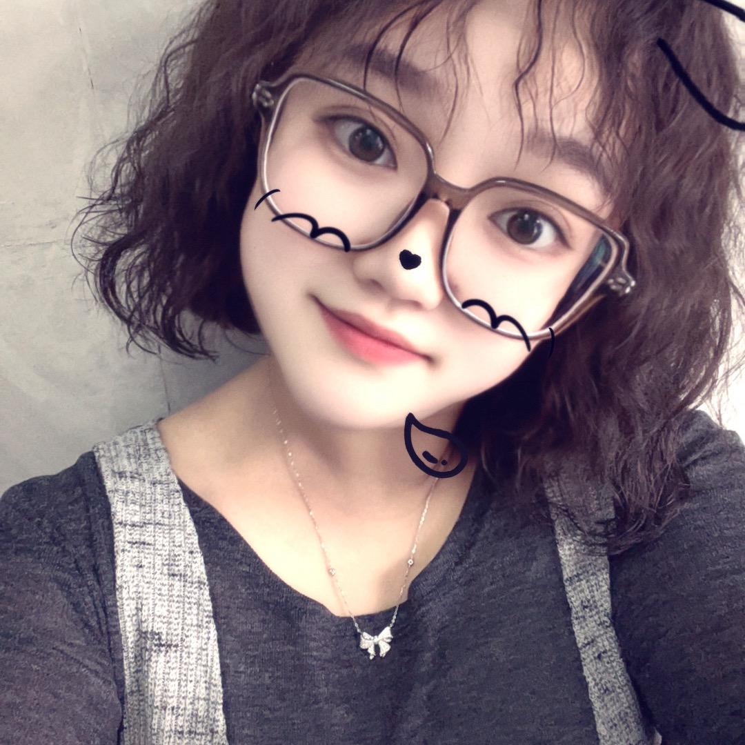 壹＋女装集合店