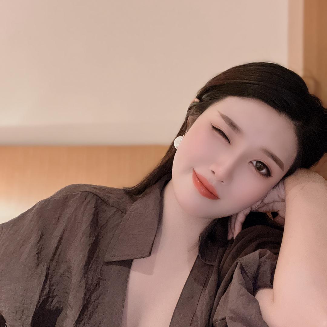 十三姨 .