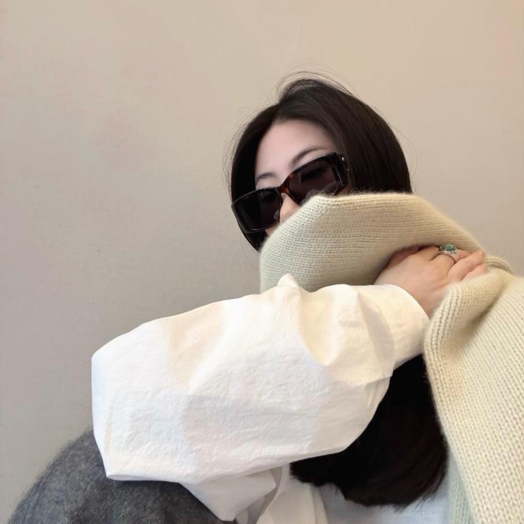 𝓯𝓻𝓮𝓬𝓴.