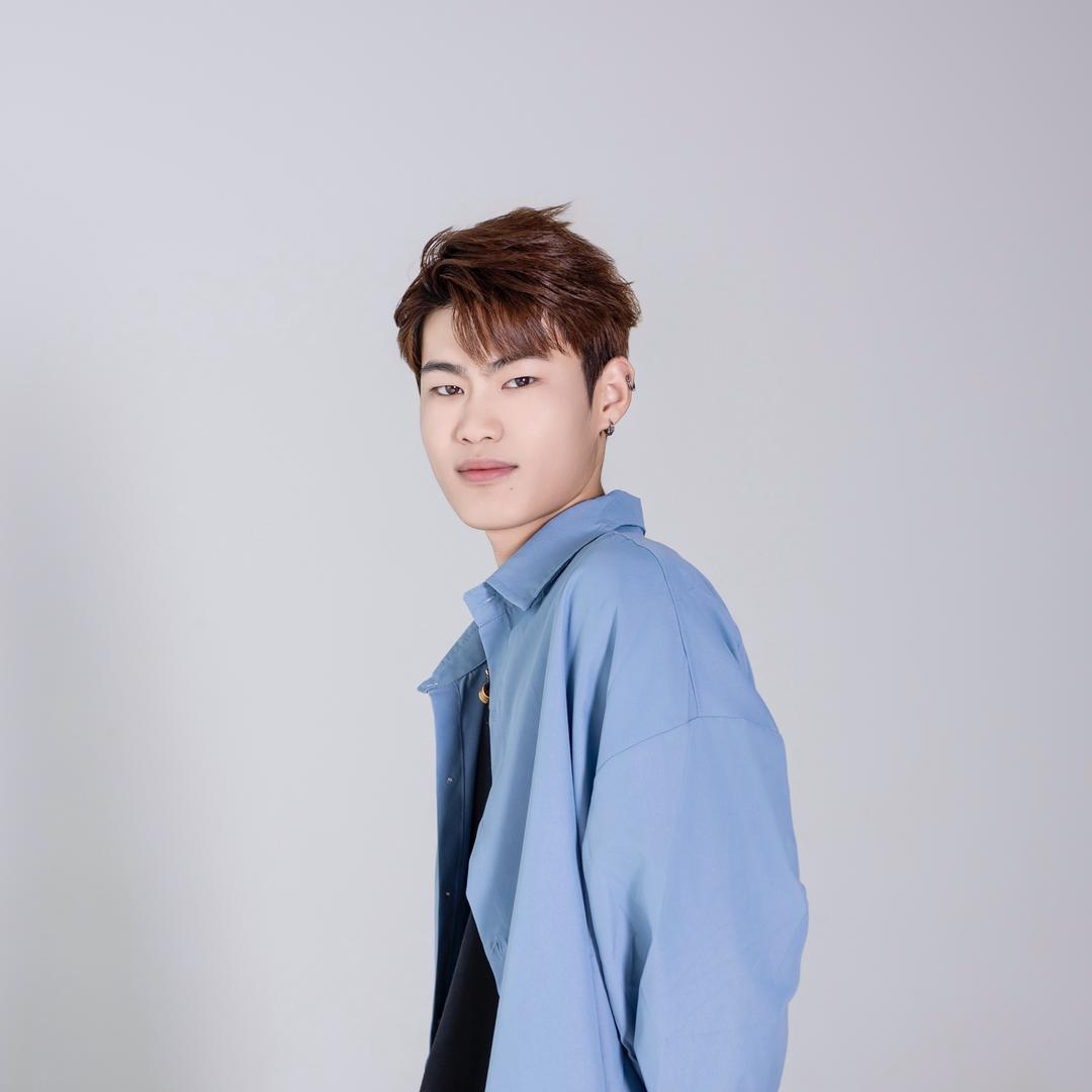 接发 发型设计  安迪