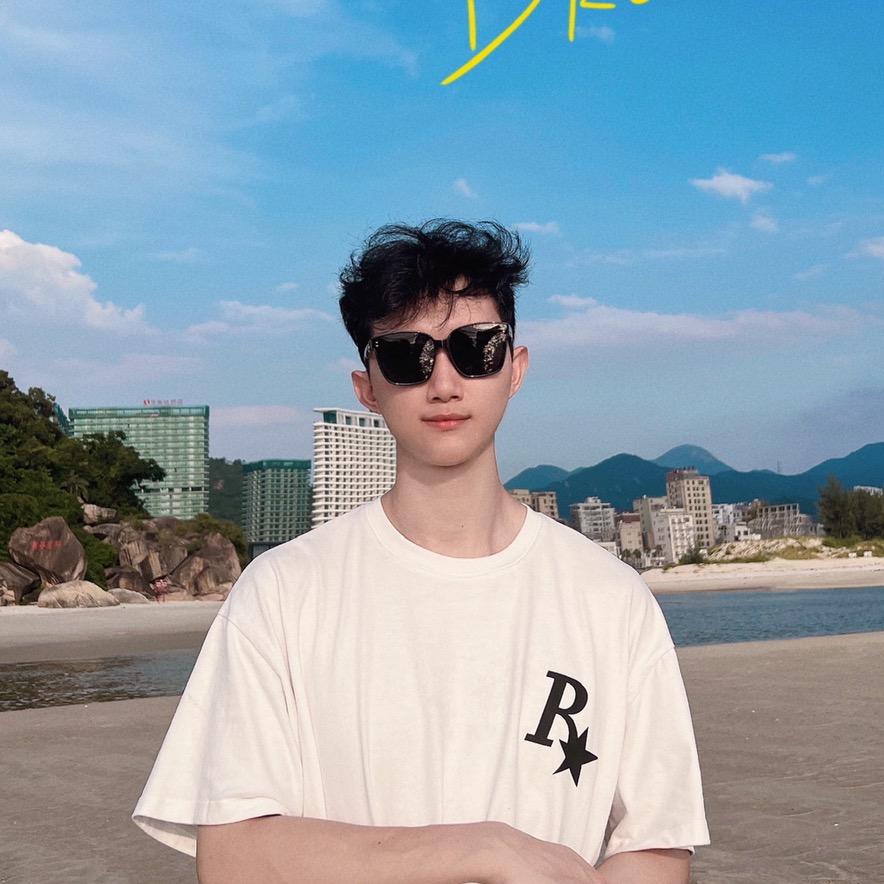 赖赖🏸️