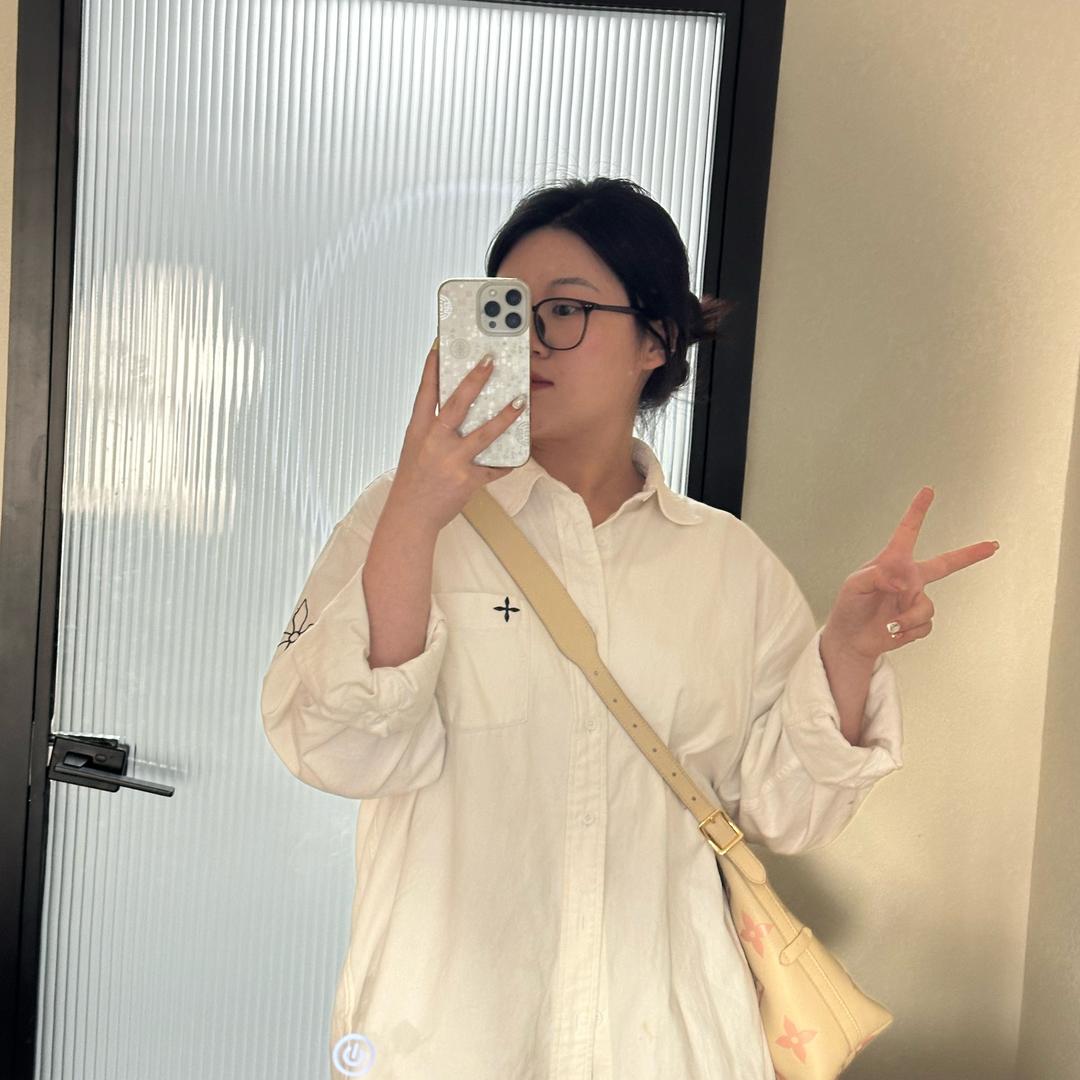 范范🍚