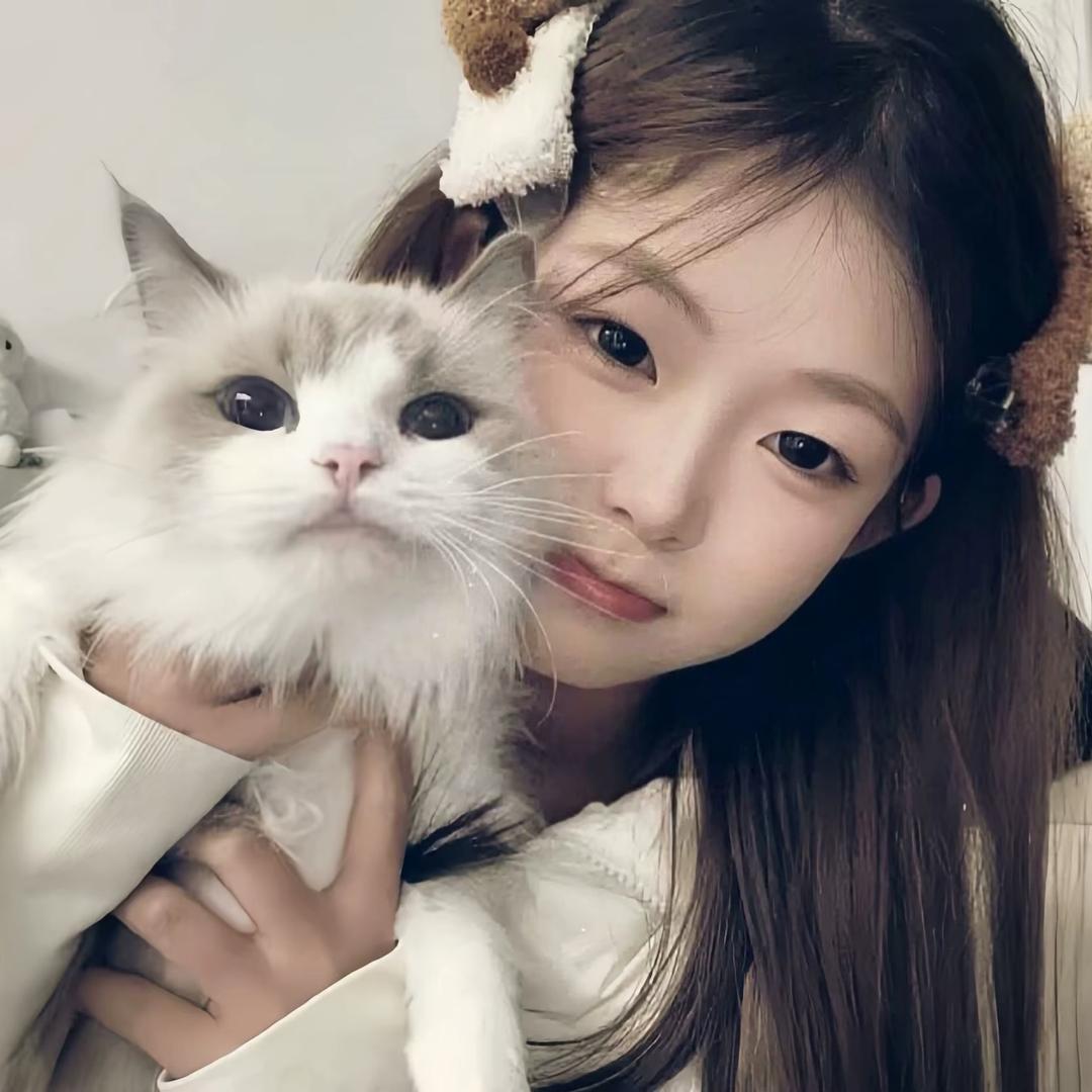 ^77💕