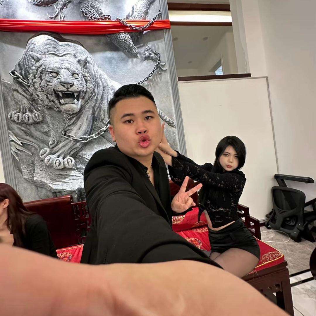 我家娃娃会后空翻