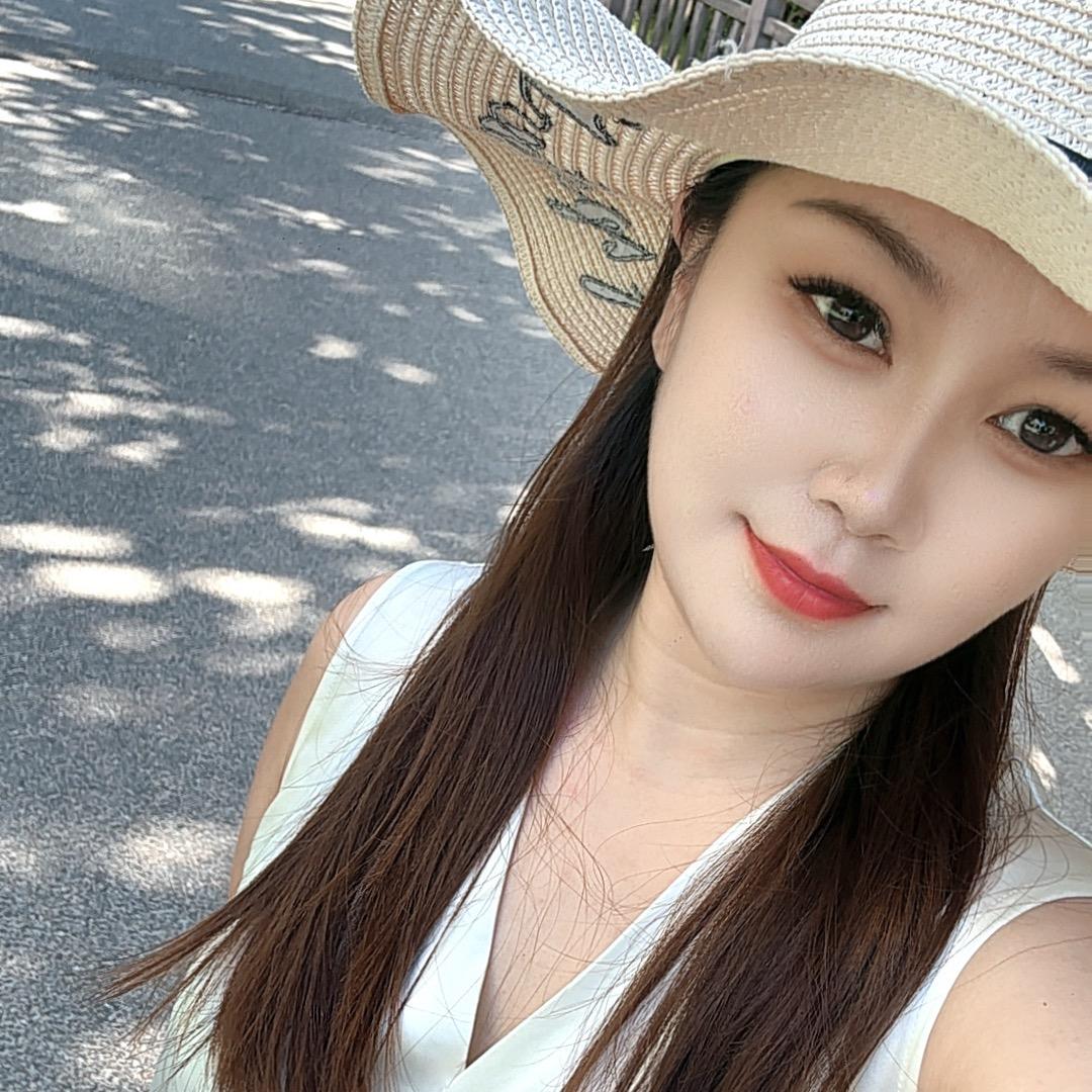 👒文印女王琴菇凉👑