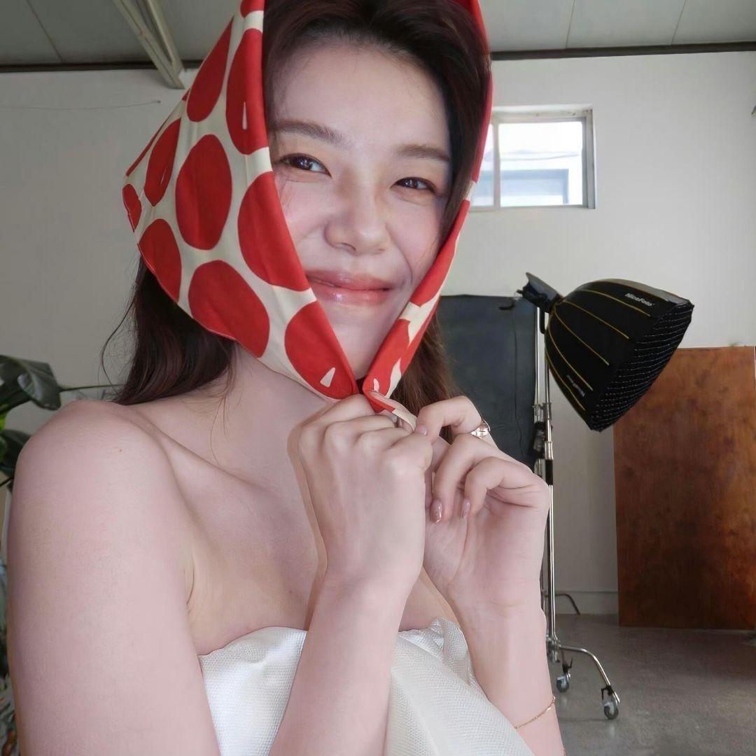 小怡 妹妹