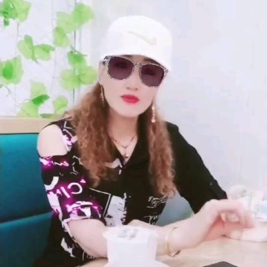 繁华巷子里的冬天