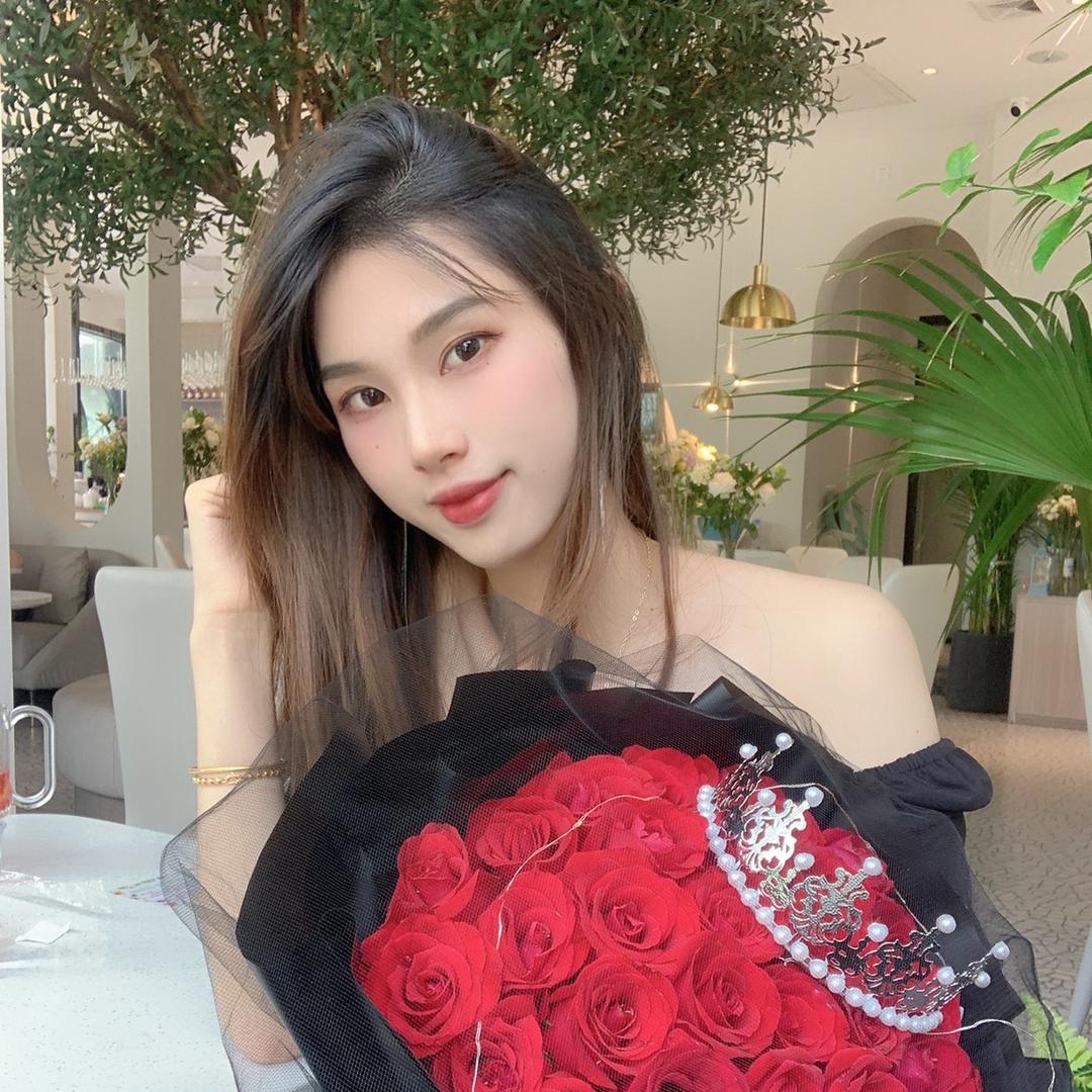 富婆杰德柠檬茶