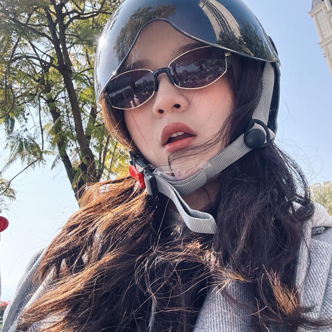 一个暴躁的美女