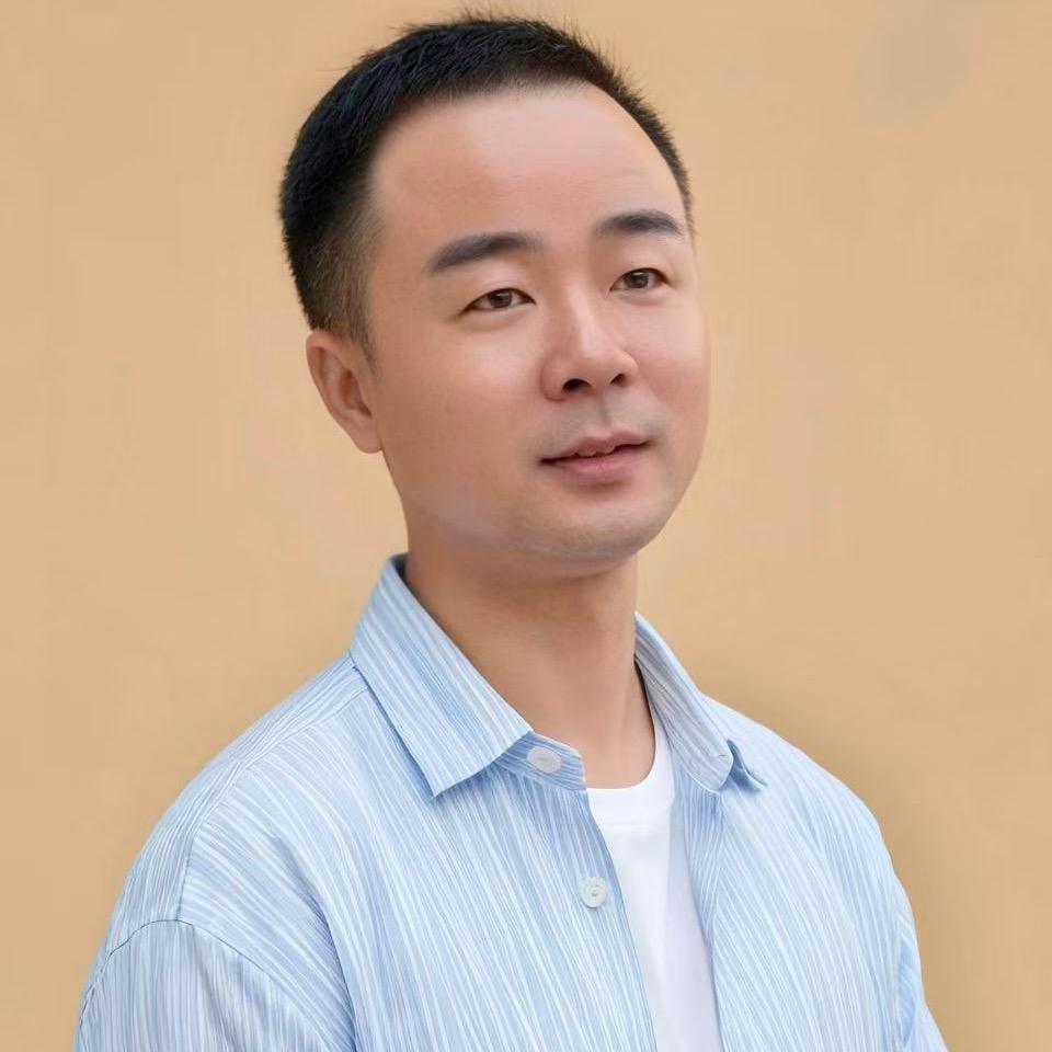 王聚臣· 海南梵高艺术空间