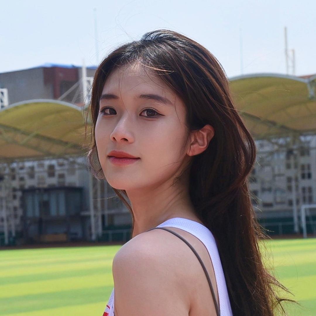 小琳子.