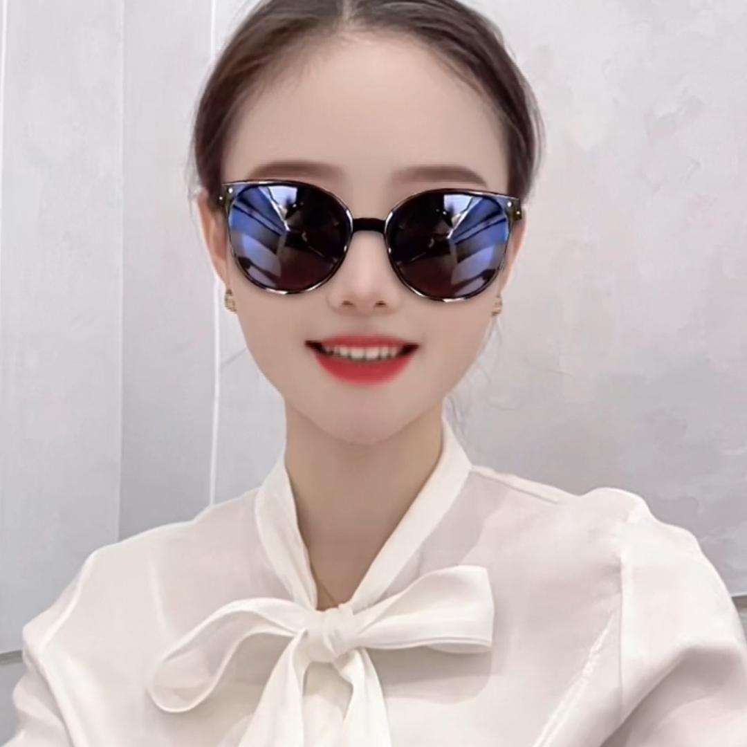 力量钻石-小美