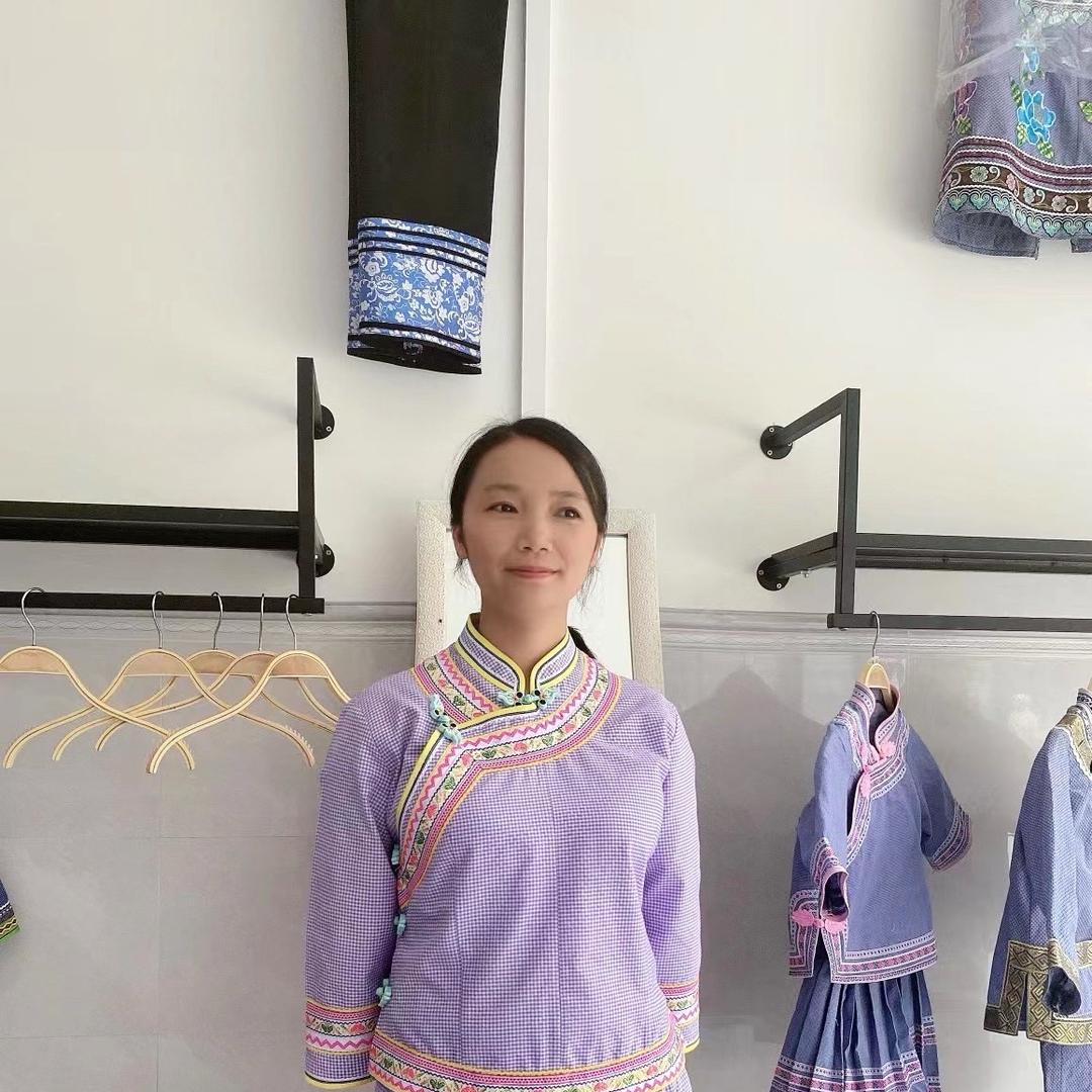 小不点（拒绝连赞）