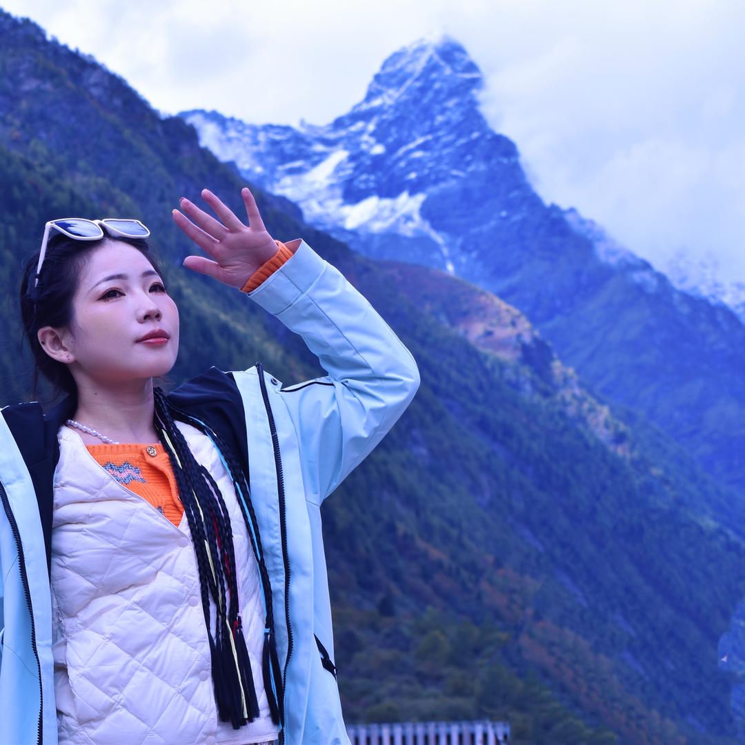 这浅薄的小脑袋瓜吖