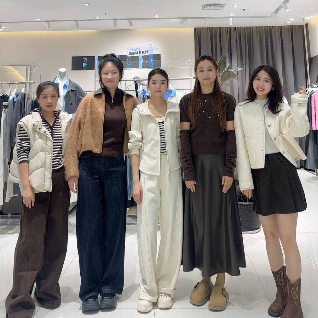 绵阳凯德VIZA VIZA女装