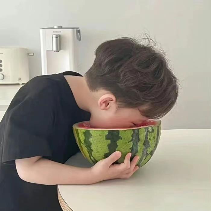 小何在学习