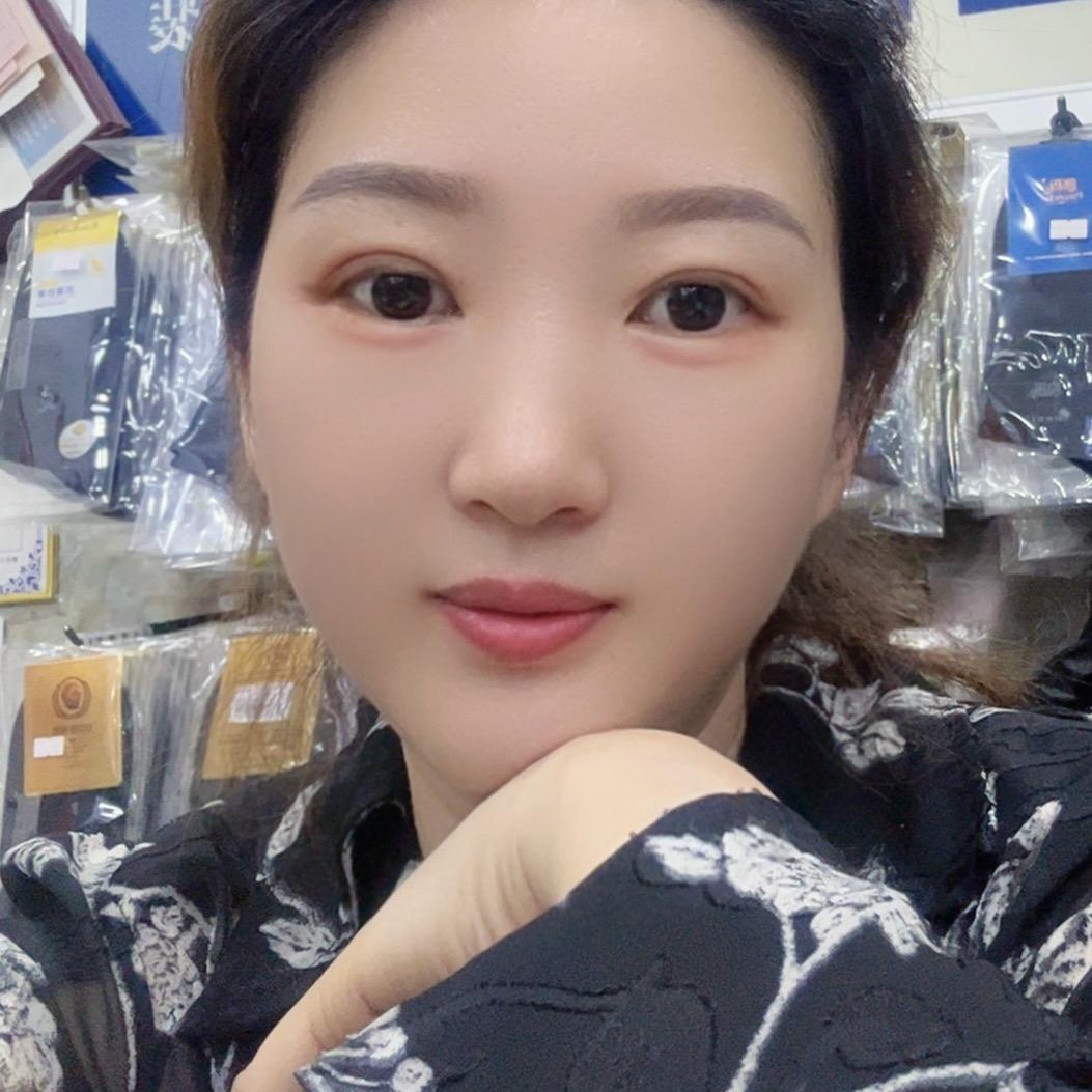 秀姐橱窗