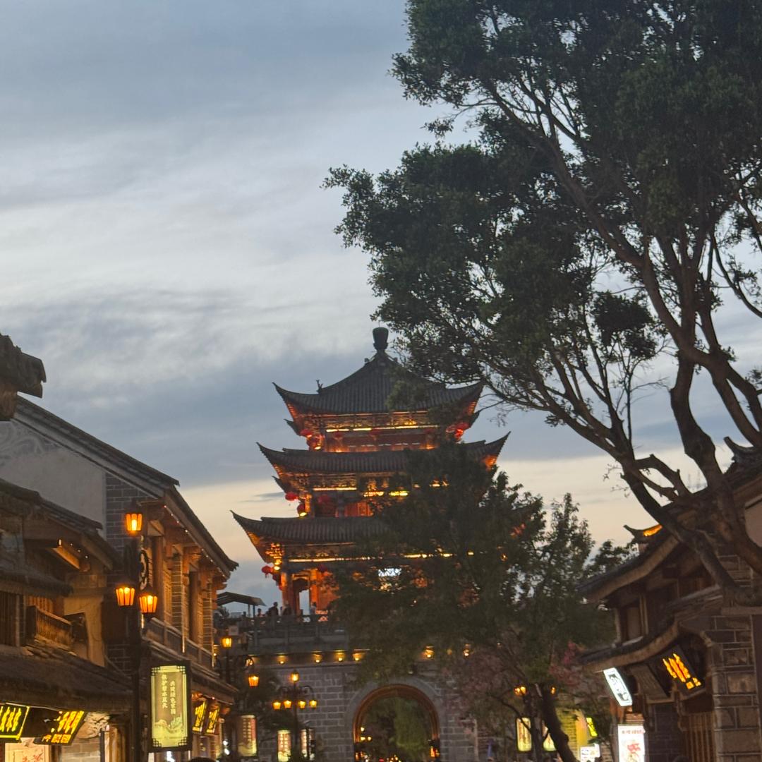 白羊座饱饱
