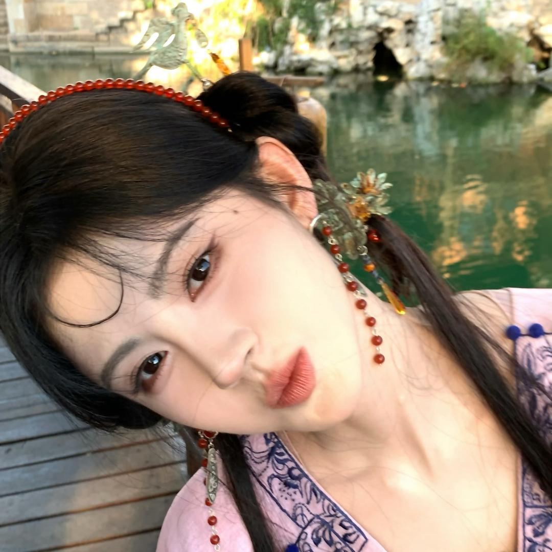 西瓜霜🖤