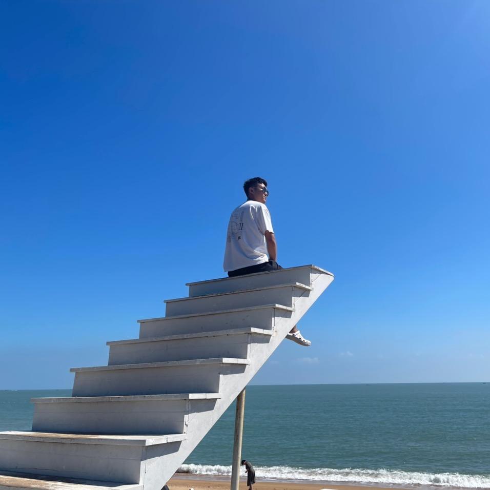 鹏昊。