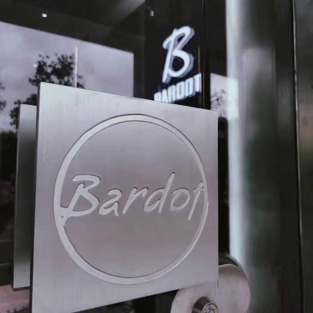 尚熙童装集合店