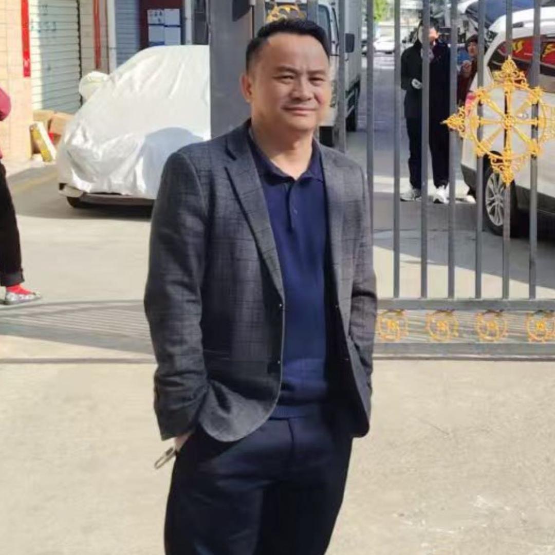 杨兴