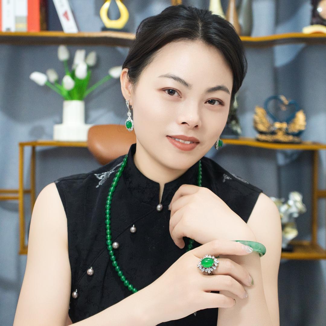欢欢翡翠日记