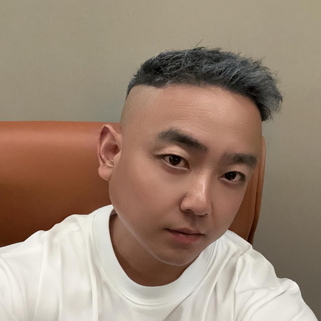 合盛集团：🐂小秃🐂