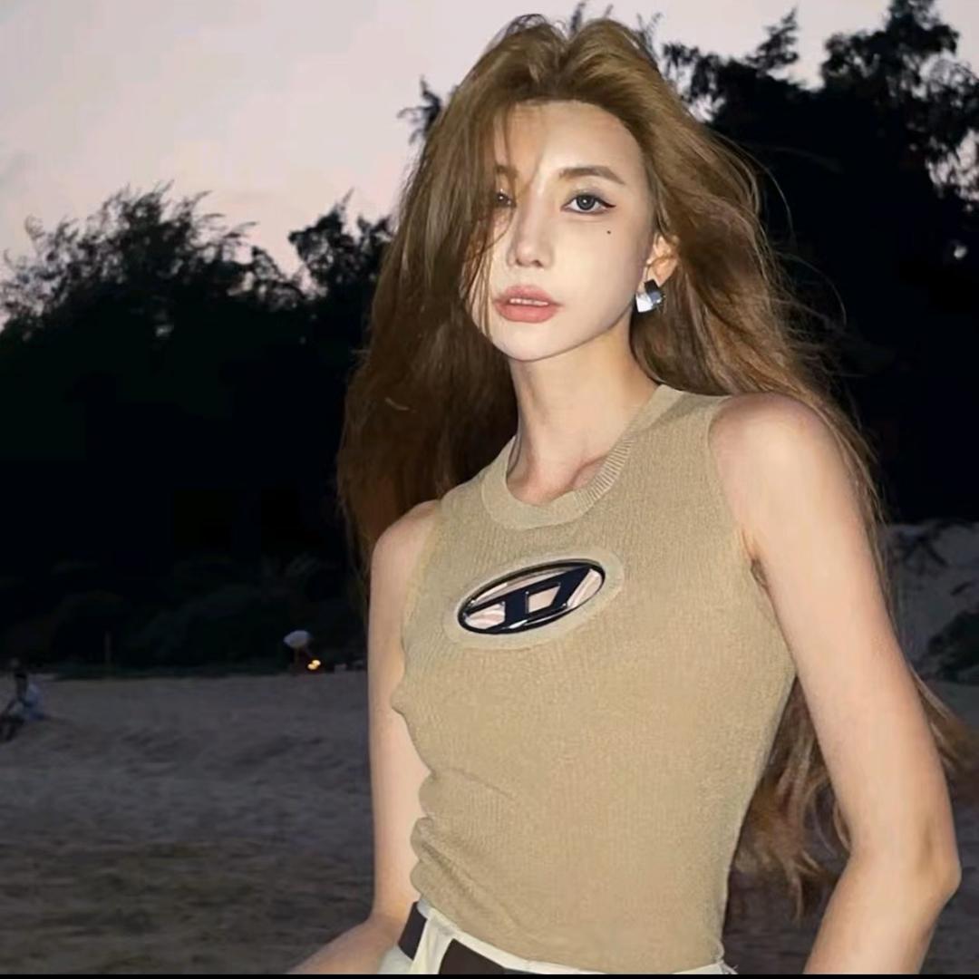 李李李婉君女装