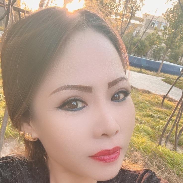 (陈佳琪(•͈˽•͈)