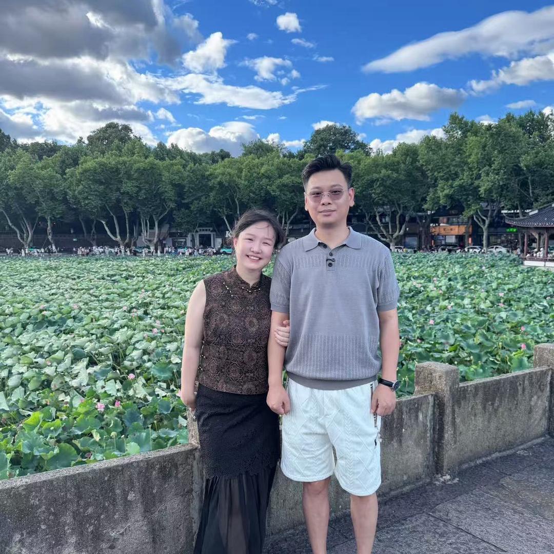 玉娟阿强夫妇