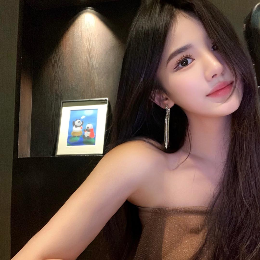 喵呜🐱