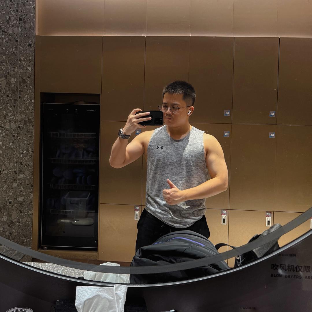 设计部在逃主任
