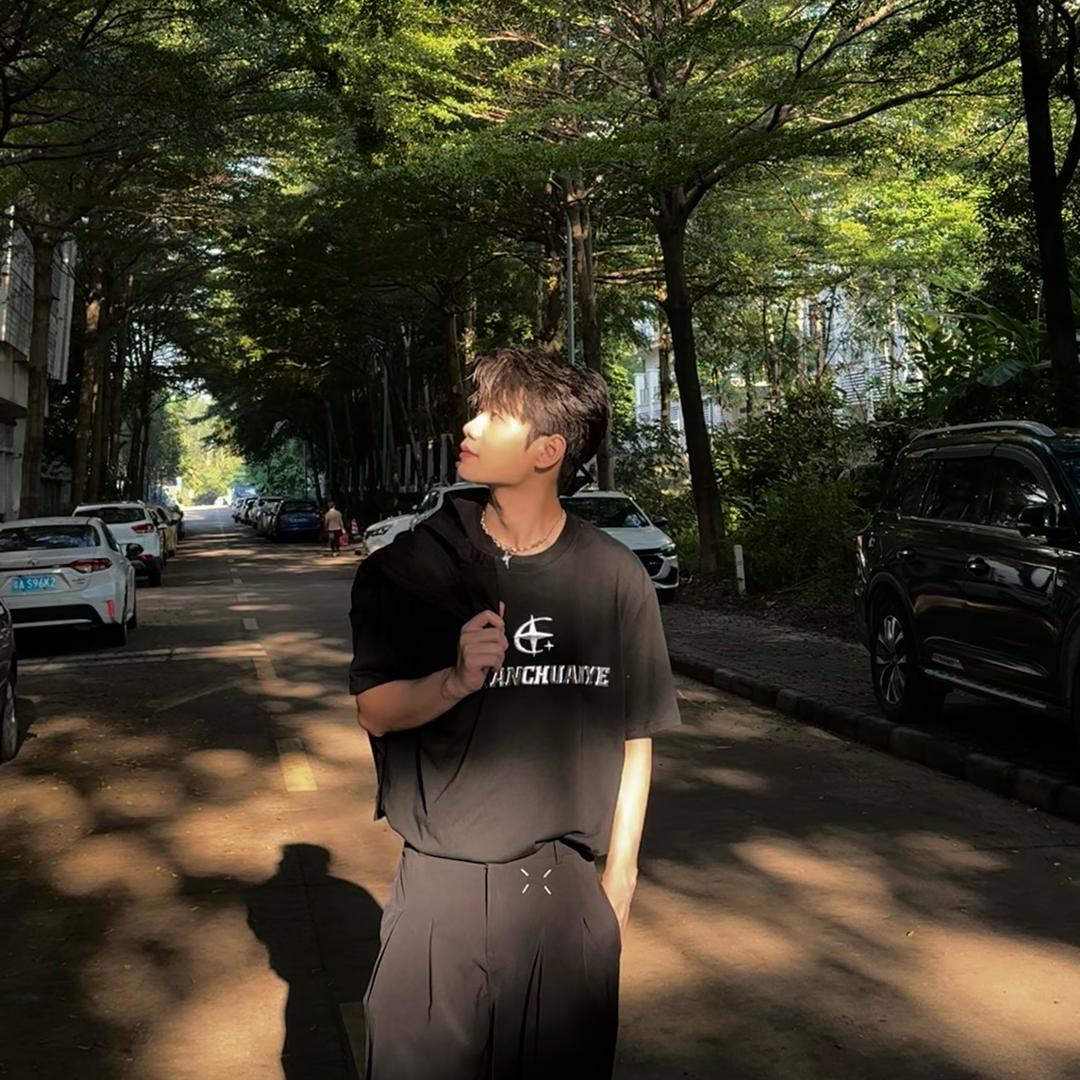他泽🚶‍♂️