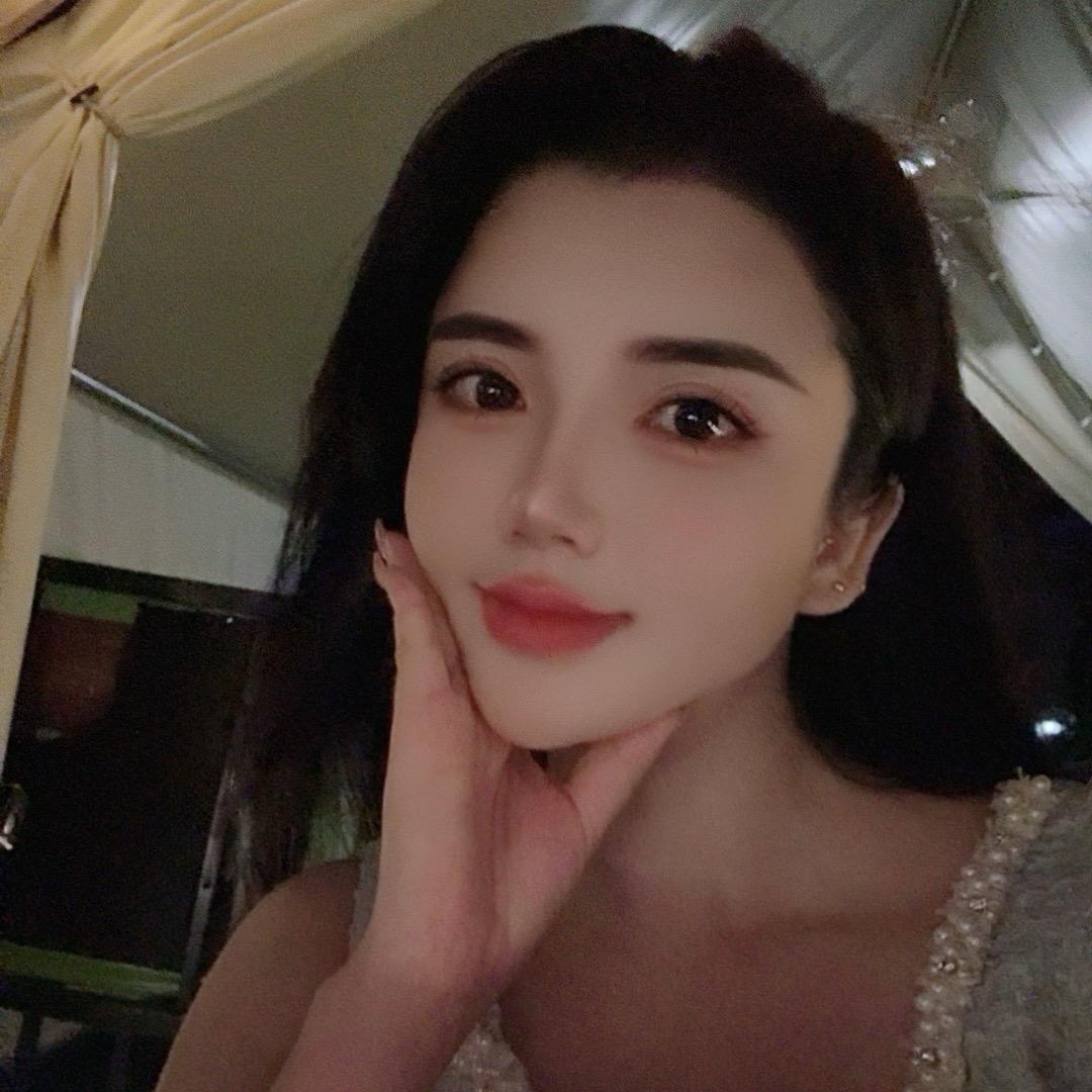 是林林呀（前女友）