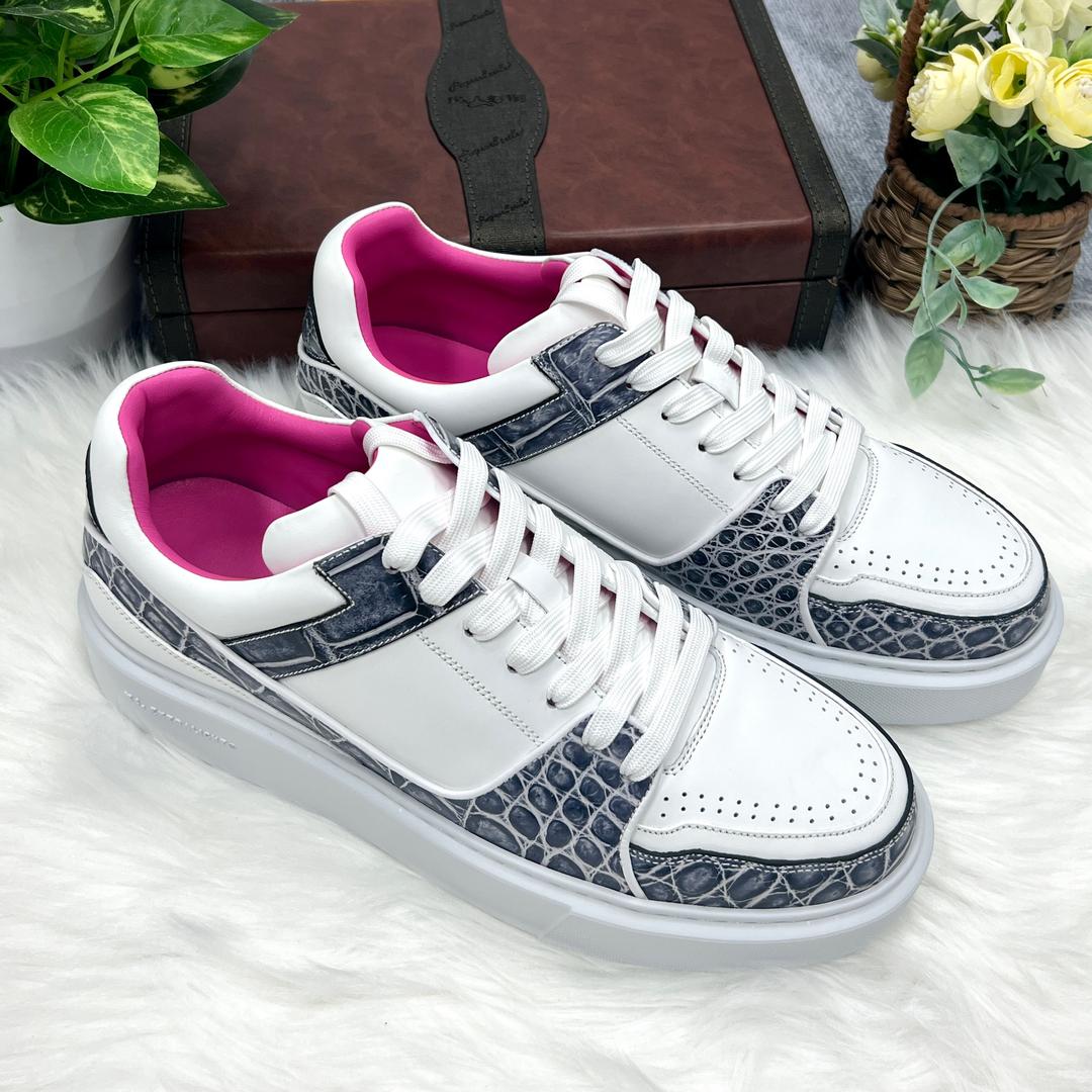 一峰鳄鱼皮具工厂店