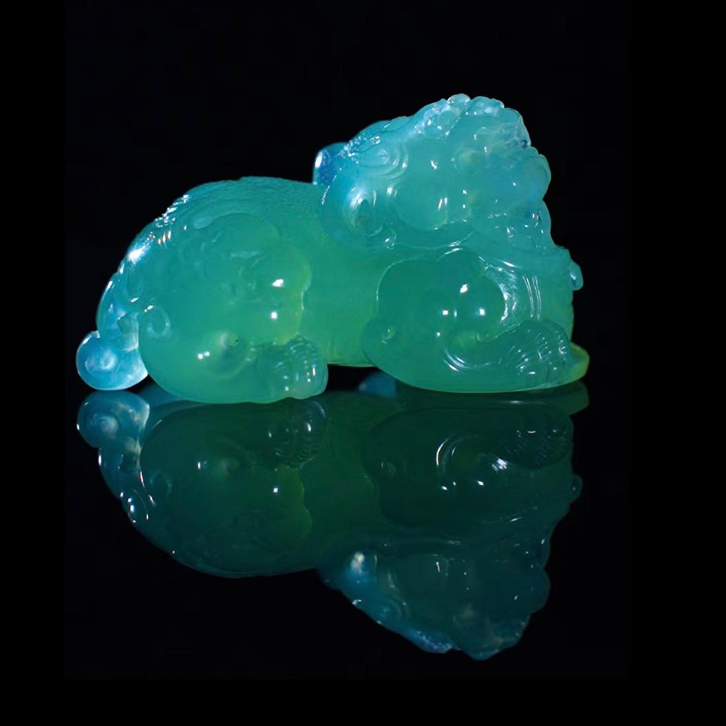 大石珠宝天青冻