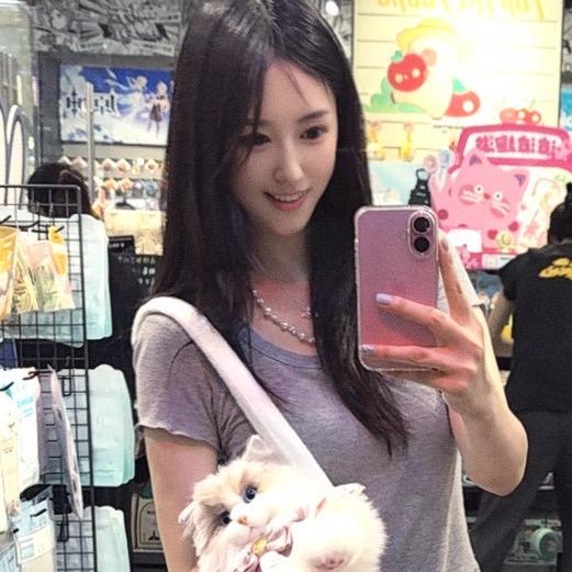 小耗子芳芳